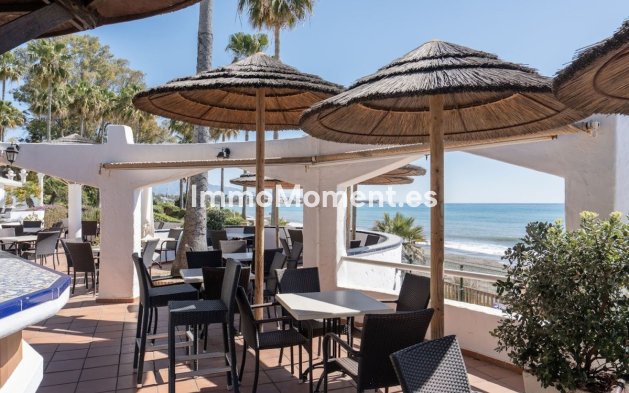 Bestaande woning - Geschakelde woning - Estepona  - New Golden Mile