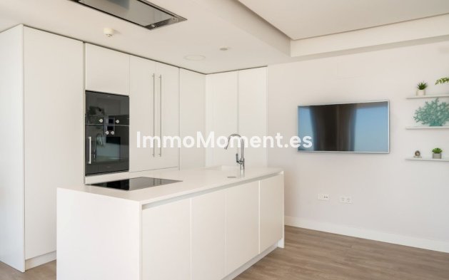 Wiederverkauf - Wohnung - Estepona  - Estepona Centro