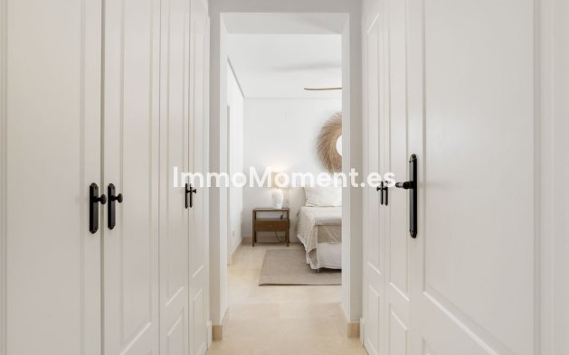 Resale - Apartment - Marbella - Aloha