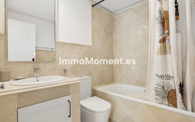 Resale - Apartment - Marbella - Aloha