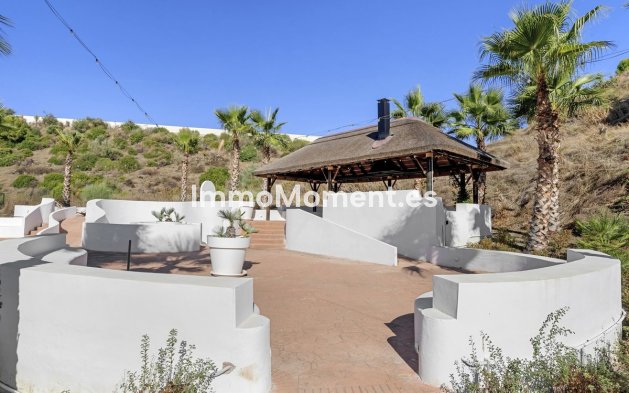 Resale - Apartment - Marbella - Aloha