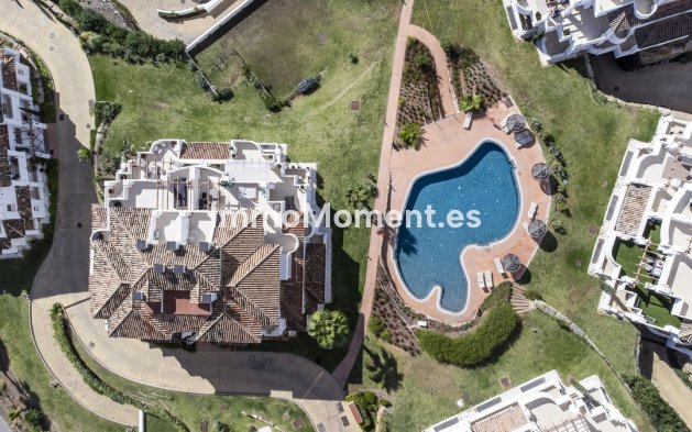 Resale - Apartment - Marbella - Aloha