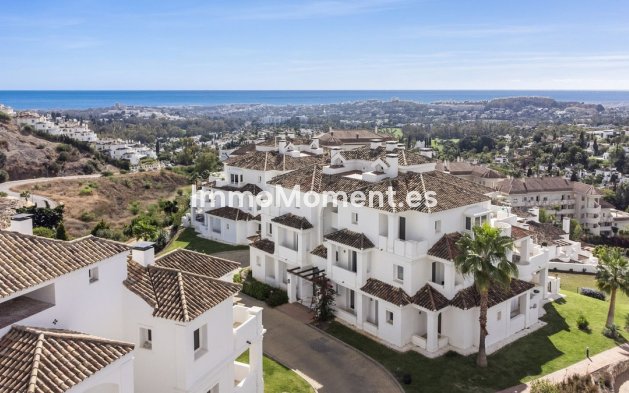 Resale - Apartment - Marbella - Aloha