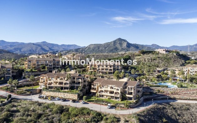 Reventa - Apartamento - Benahavís - Benahavís Centro