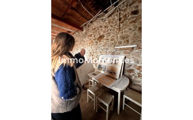 Reventa - Terreno - Interior  - Almogía