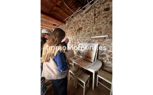 Reventa - Terreno - Interior  - Almogía