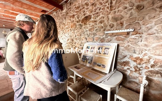 Reventa - Terreno - Interior  - Almogía