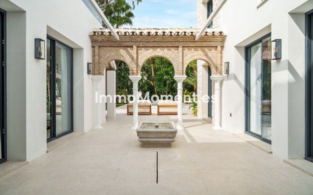 Wiederverkauf - Villa - Marbella - Nueva Andalucía