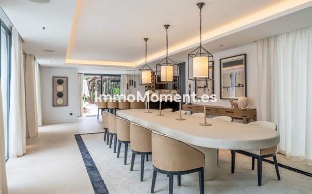 Wiederverkauf - Villa - Marbella - Nueva Andalucía