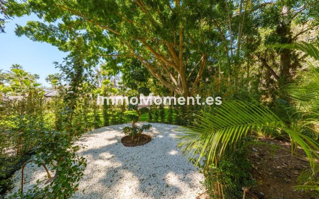 Wiederverkauf - Villa - Marbella - Nueva Andalucía