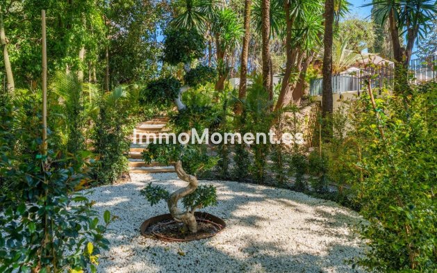 Wiederverkauf - Villa - Marbella - Nueva Andalucía