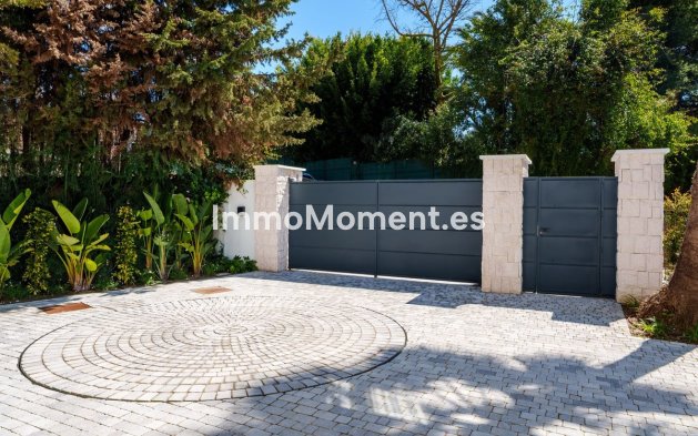 Wiederverkauf - Villa - Marbella - Nueva Andalucía