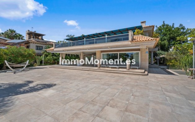 Resale - Villa - Marbella - Bahía de Marbella
