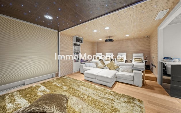 Resale - Villa - Marbella - Bahía de Marbella