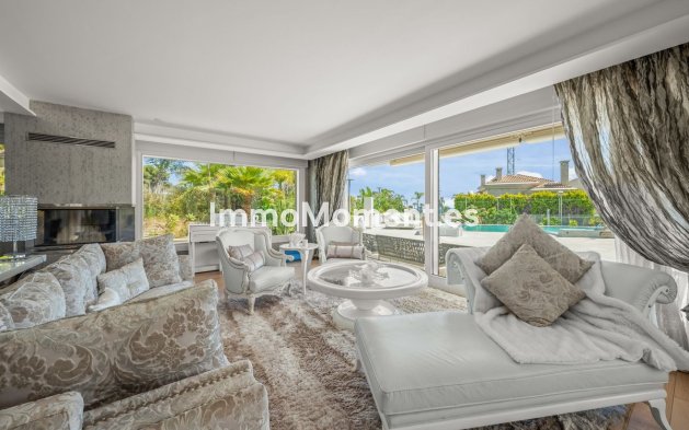 Resale - Villa - Marbella - Bahía de Marbella