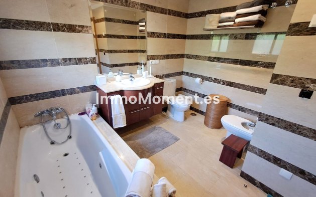 Revente - Maison mitoyenne - Marbella - Nagüeles