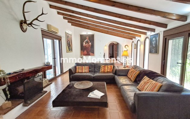 Reventa - Villa independiente - Mijas - Calahonda