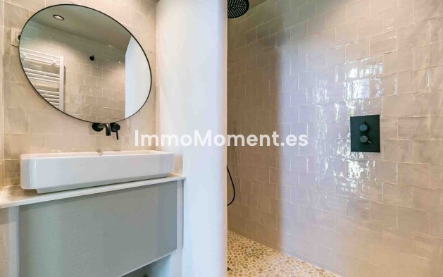 Revente - Villa - Benalmadena - Benalmadena Centro