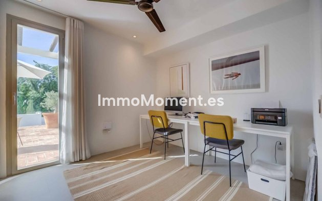 Revente - Villa - Benalmadena - Benalmadena Centro