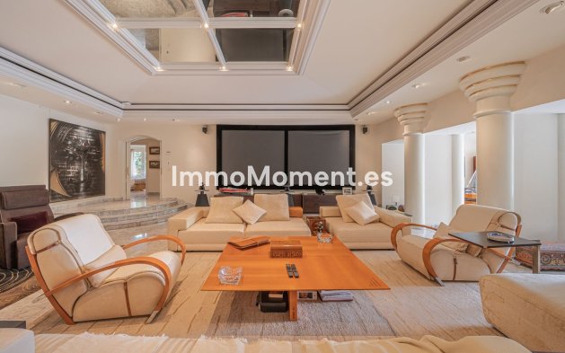 Wiederverkauf - Villa - Marbella - Nagüeles