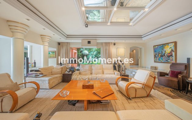 Wiederverkauf - Villa - Marbella - Nagüeles