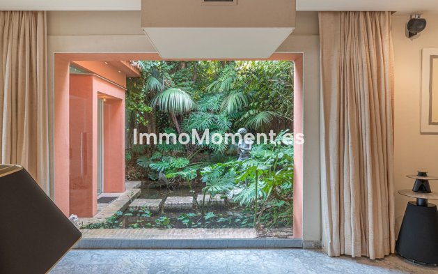 Wiederverkauf - Villa - Marbella - Nagüeles