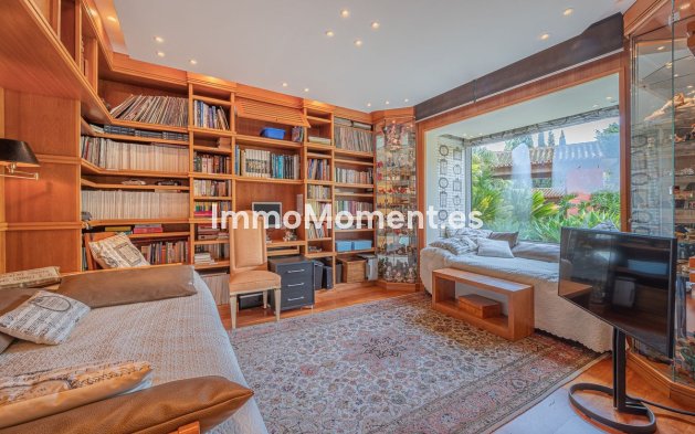 Wiederverkauf - Villa - Marbella - Nagüeles