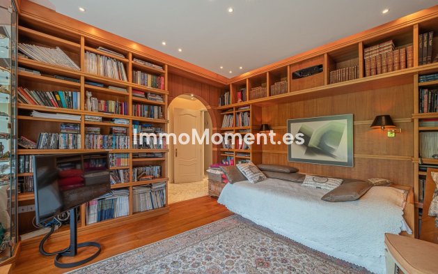 Wiederverkauf - Villa - Marbella - Nagüeles