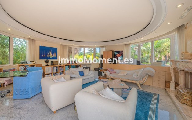 Wiederverkauf - Villa - Marbella - Nagüeles