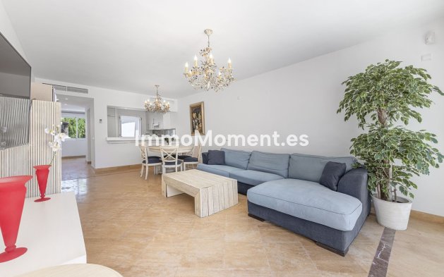 Reventa - Apartamento - Marbella - Río Real