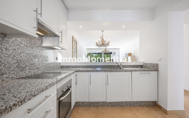 Reventa - Apartamento - Marbella - Río Real