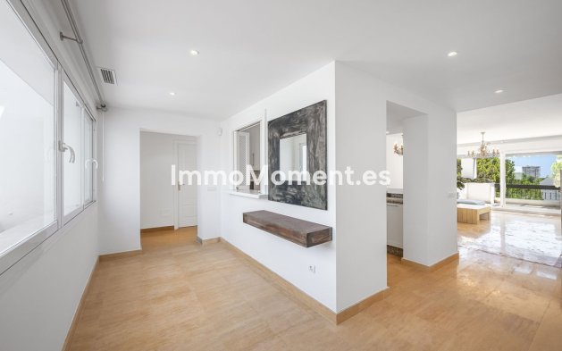 Reventa - Apartamento - Marbella - Río Real