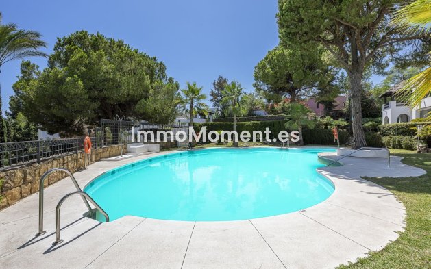 Reventa - Apartamento - Marbella - Río Real