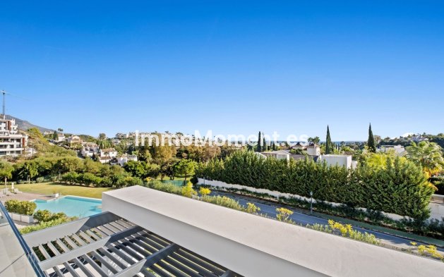 Reventa - Apartamento - Benahavís - La Quinta