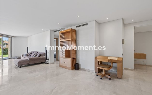 Resale - Apartment - Marbella - Marbella Centro