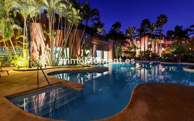 Resale - Apartment - Marbella - Marbella Centro