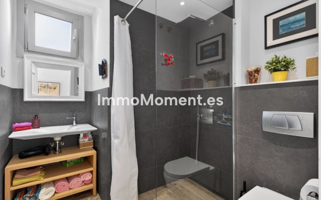 Resale - Apartment - Marbella - Altos de los Monteros