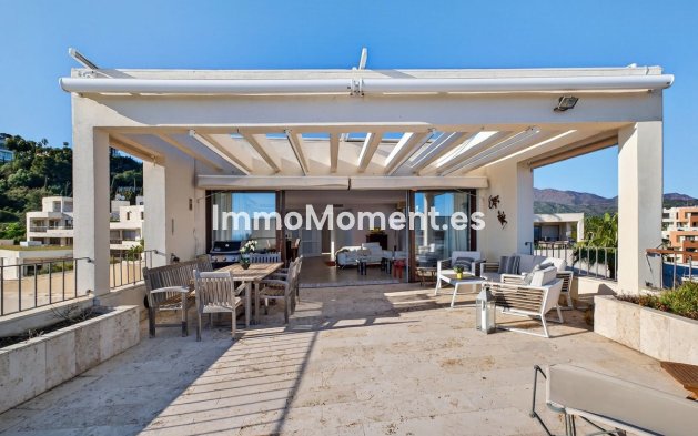 Resale - Apartment - Marbella - Altos de los Monteros