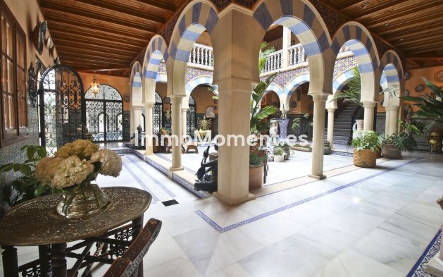 Resale - Villa - Orihuela - Villamartin