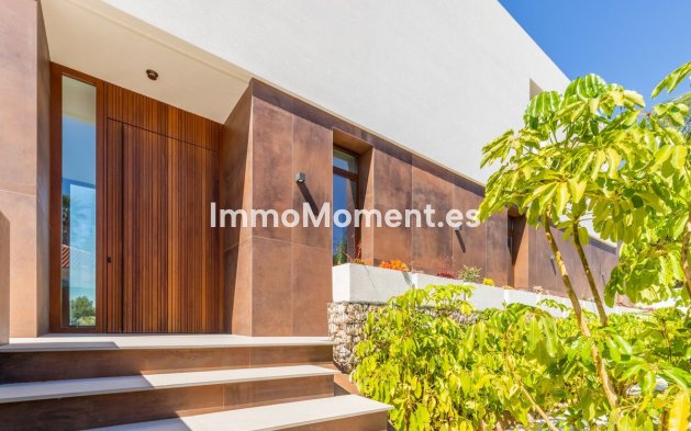 Wiederverkauf - Villa - La Nucía - La Nucia Centro