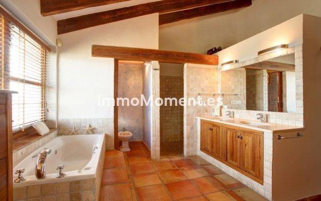 Revente - Maison de campagne - Teulada - Moraira