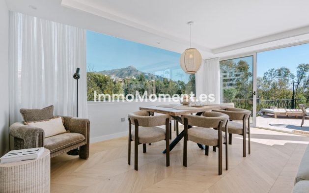 Revente - Appartement - Marbella - Nueva Andalucía