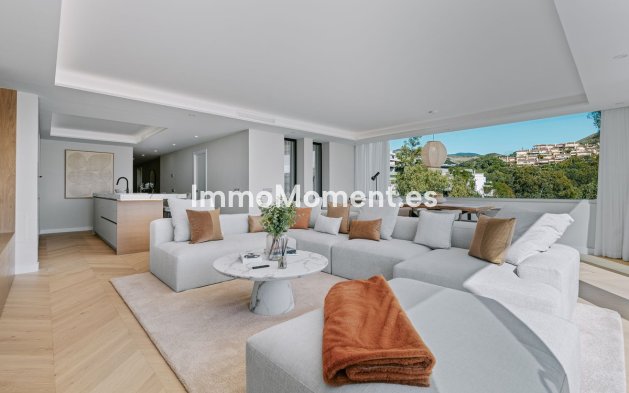 Revente - Appartement - Marbella - Nueva Andalucía