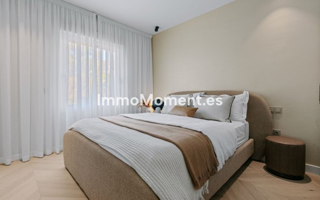 Revente - Appartement - Marbella - Nueva Andalucía