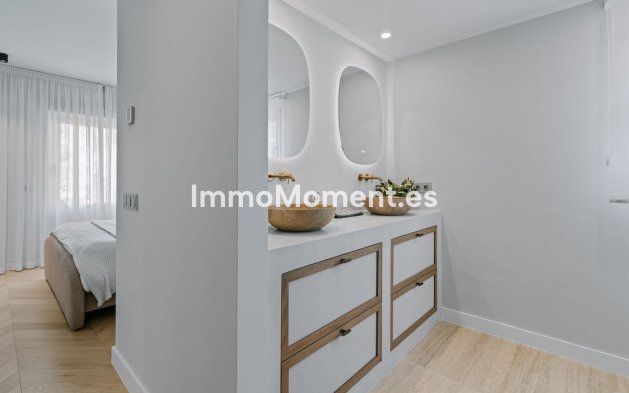 Revente - Appartement - Marbella - Nueva Andalucía