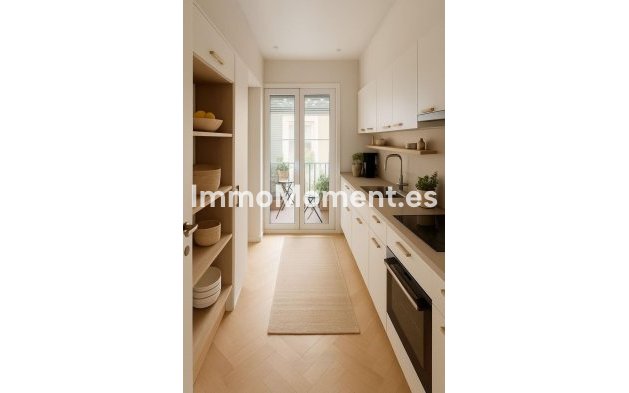 Wiederverkauf - Wohnung - Estepona  - Estepona Centro