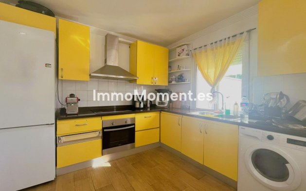 Resale - Villa - Estepona - Estepona Centro