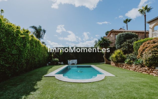 Wiederverkauf - Villa - Marbella - Marbesa