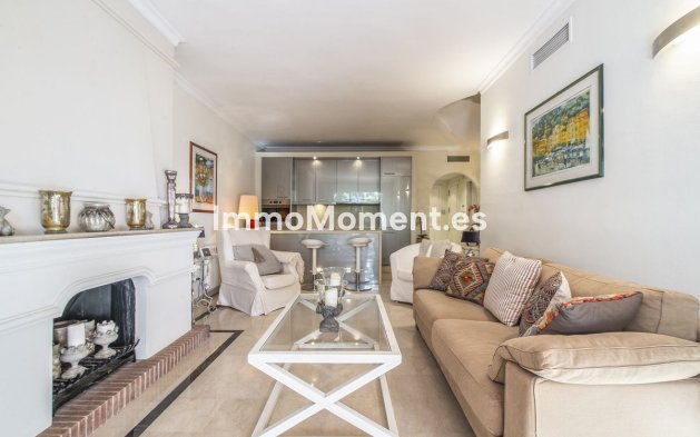 Wiederverkauf - Wohnung - Marbella - Nueva Andalucía