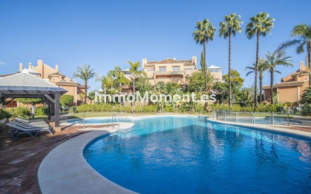 Wiederverkauf - Wohnung - Marbella - Nueva Andalucía